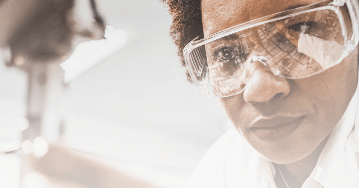 technology-worker-with-goggles